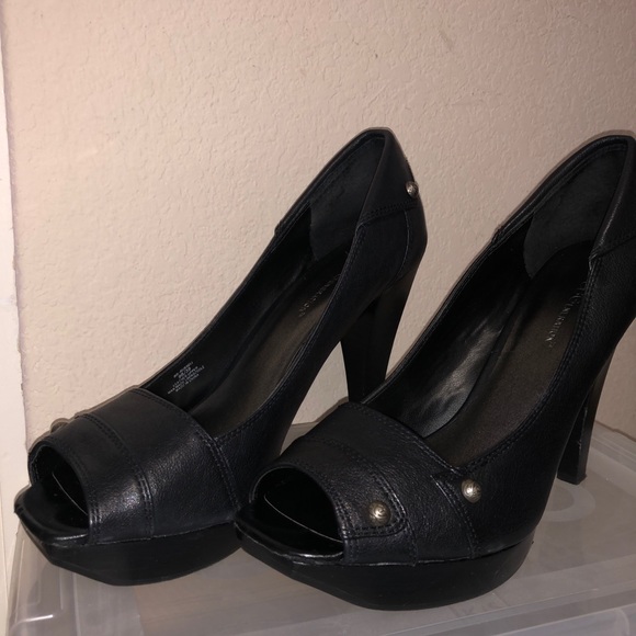 Bcbg pumps open toe - Picture 2 of 2